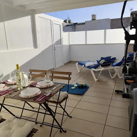 A 2 Minutos De La Playa