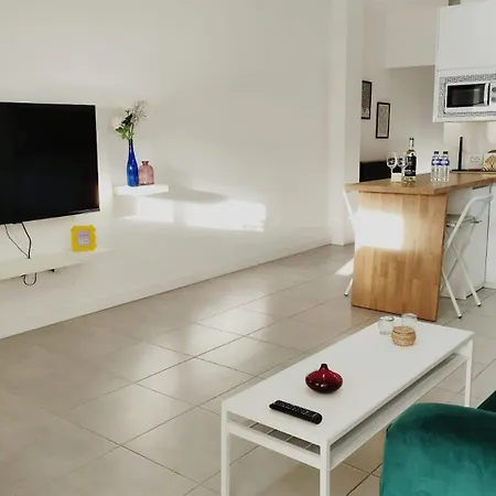 A 2 Minutos De La Playa Apartment *